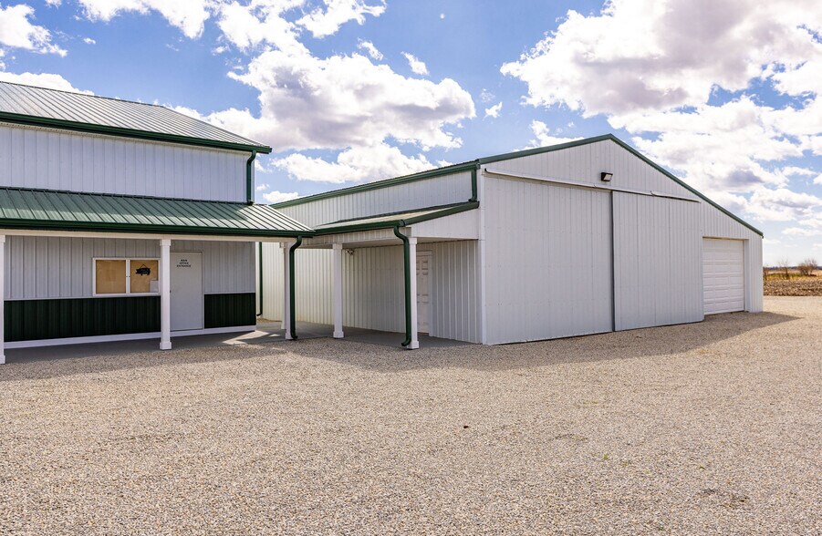 More Photos Of 7754 S State Route 73, Wilmington Flex For Lease
