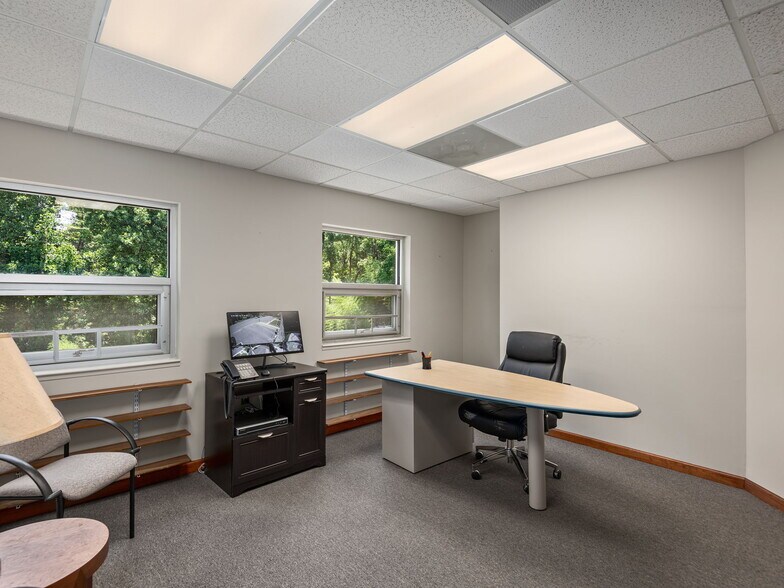 More Photos Of 50 Fisk Dr, Arden Office For Sale