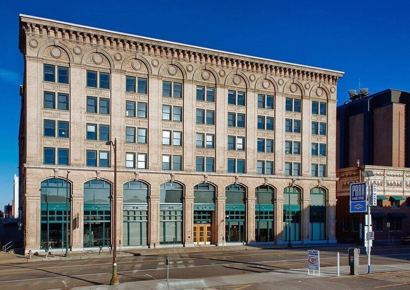 Primary Photo Of 157 S Howard St, Spokane Office For Lease