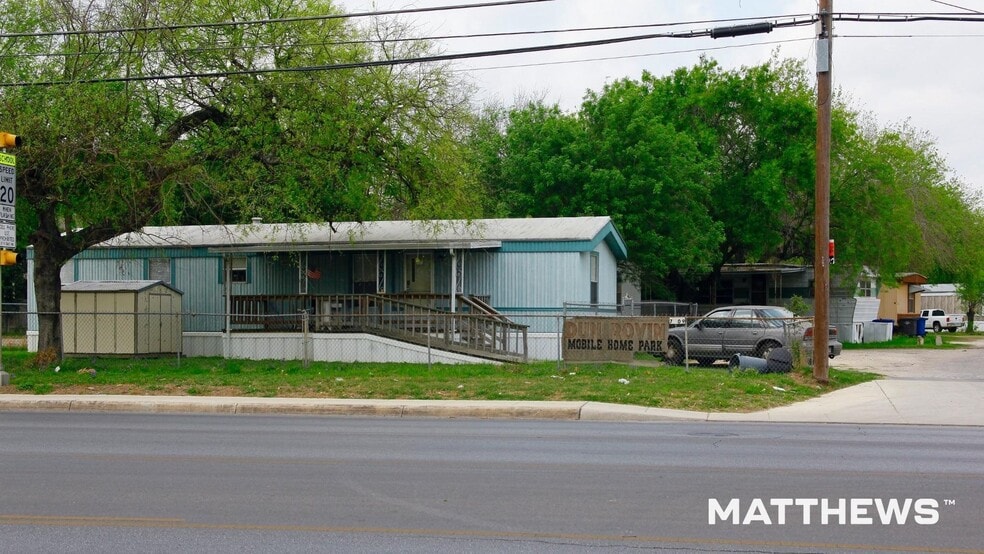 More Photos Of 7009 S Flores St, San Antonio Manufactured Housing Mobile Home Park For Sale