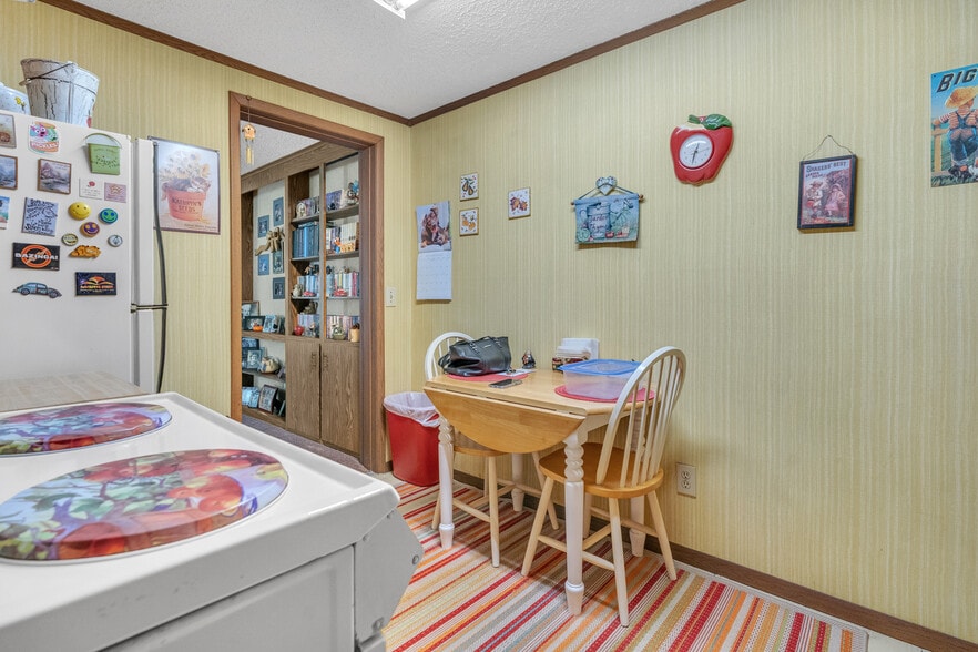 More Photos Of 3033 S P St, Elwood Apartments For Sale