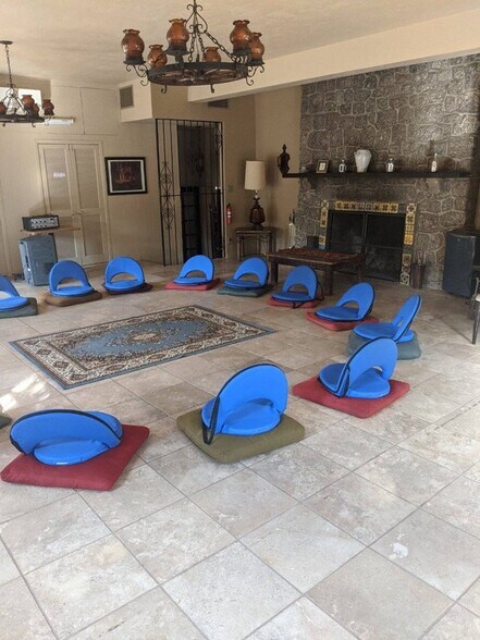 More Photos Of 1170 Rancho Robles Rd, Oracle Hotel For Sale