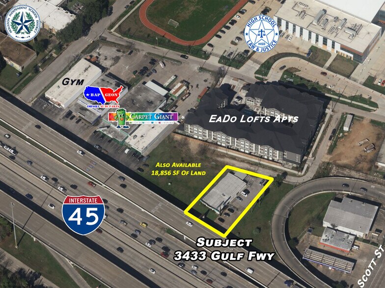More Photos Of 3433 I-45, Houston Freestanding For Lease
