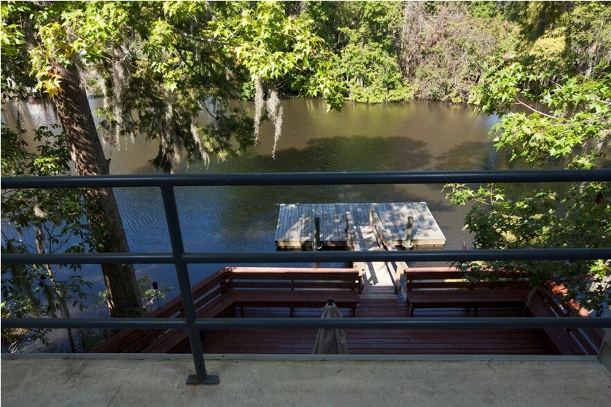 More Photos Of 8826 Goodbys Executive Dr, Jacksonville Office For Lease