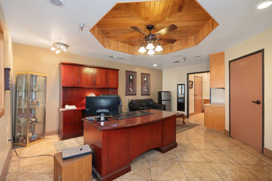 More Photos Of 9216 Bally Ct, Rancho Cucamonga Warehouse For Sale