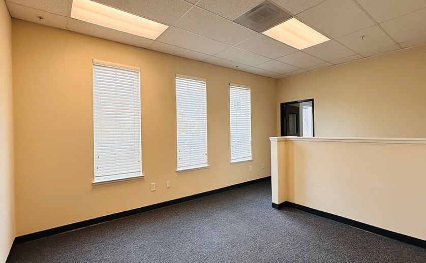 More Photos Of 43417-43423 Mission Blvd, Fremont Freestanding For Sale