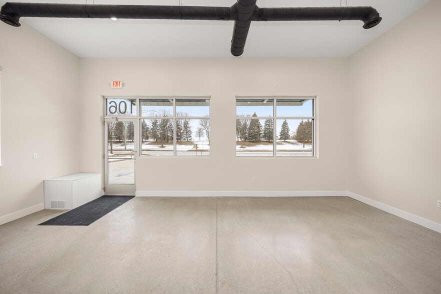 More Photos Of 3462 Greenfield rd, Berkley Medical For Sale