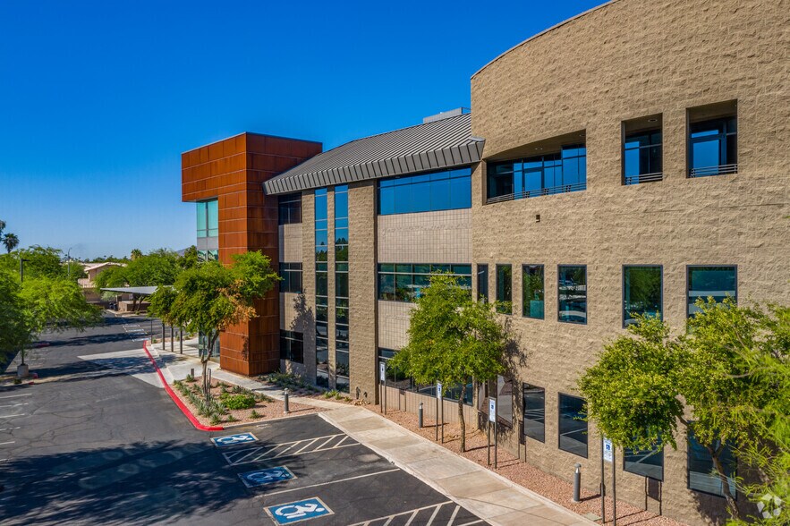 More Photos Of 14614 N Kierland Blvd, Scottsdale Office For Lease