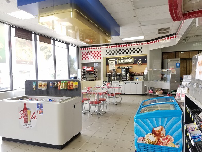 More Photos Of 410 N International Blvd, Hidalgo Convenience Store For Sale