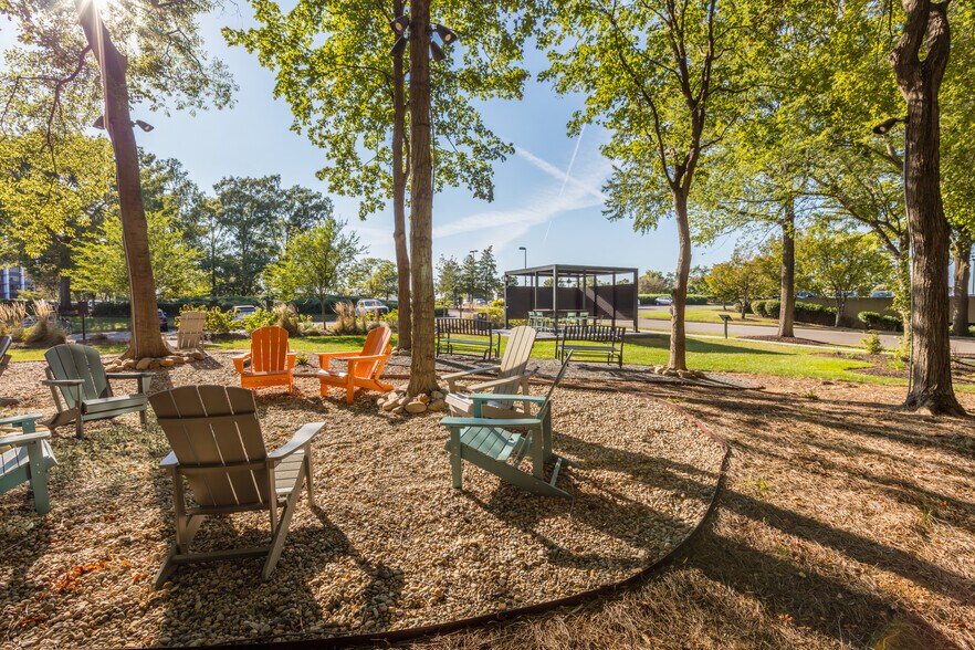 More Photos Of 555-565 Marriott Dr, Nashville Unknown For Lease