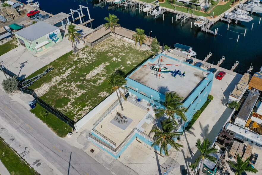 More Photos Of 74560 Overseas Hwy, Islamorada Apartments For Sale