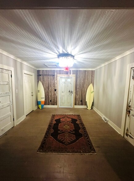 More Photos Of 1478 Remount Rd, Charleston General Retail For Sale