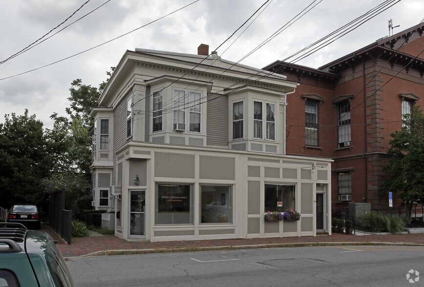More Photos Of 66-68 Pleasant St, Newburyport Storefront Retail Office For Lease
