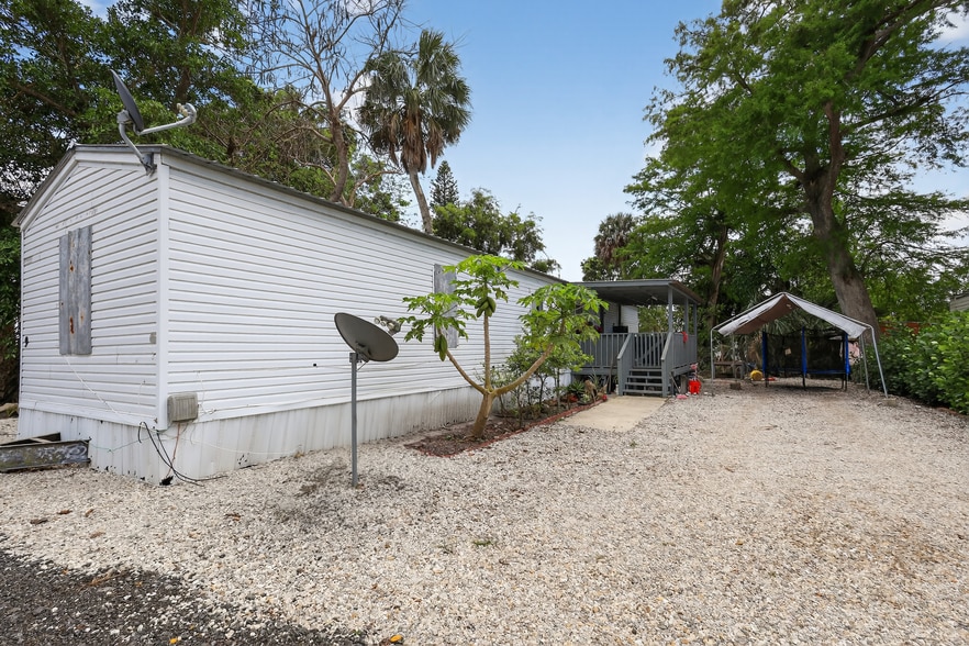 More Photos Of 1 Richard Keen Rd, Pahokee Manufactured Housing Mobile Home Park For Sale