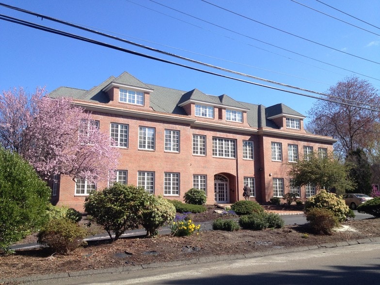 Primary Photo Of 799 Silver Ln, Trumbull Office For Sale