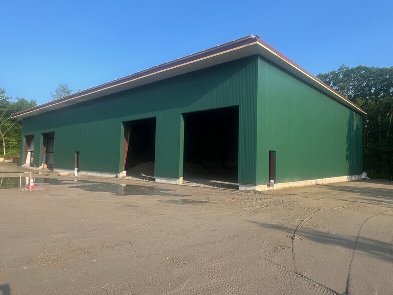 More Photos Of 109 Western Industrial Dr, Cranston Warehouse For Sale