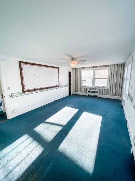 More Photos Of 509 Nash St W, Wilson Loft Creative Space For Sale