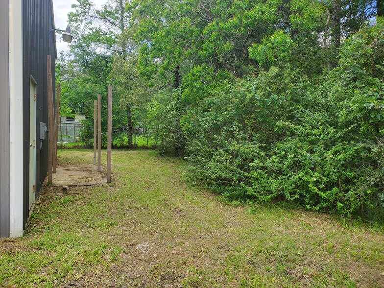 More Photos Of 1544 Jefferson Chemical Rd, Conroe Warehouse For Sale