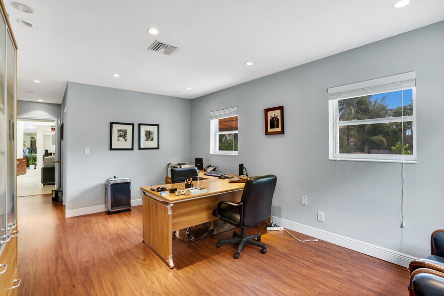 More Photos Of 1800 NE 26th St, Wilton Manors Medical For Lease