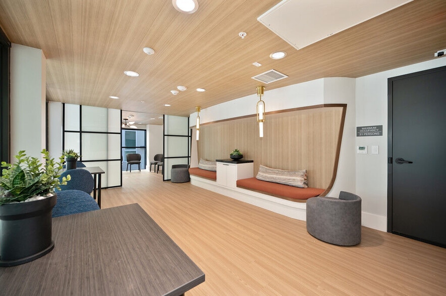 More Photos Of 5570 Rosemead Blvd, Temple City Apartments For Lease