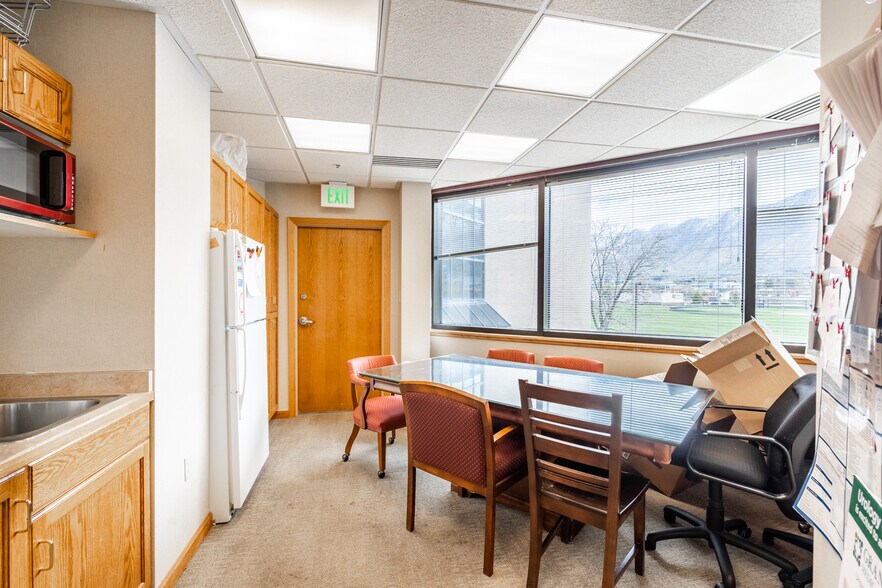 More Photos Of 1055 N 300 W, Provo Medical For Sale