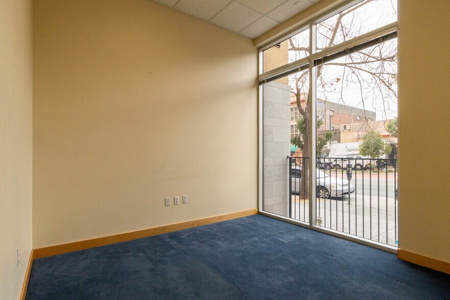 More Photos Of 1929 Van Ness Ave, San Francisco Flex For Sale