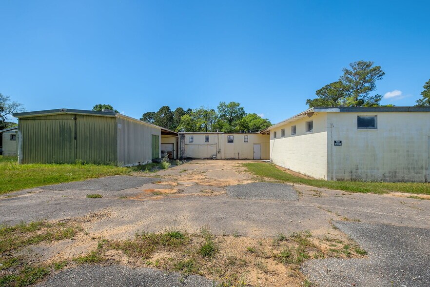 More Photos Of , Quincy Unknown For Sale