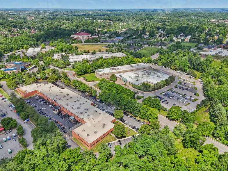 More Photos Of 6000 Metro Dr, Baltimore Flex For Lease