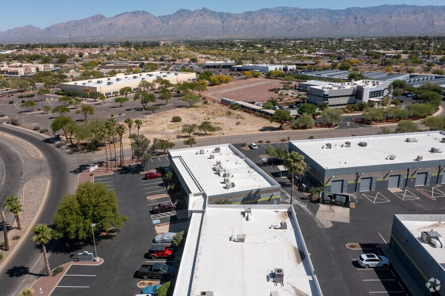 More Photos Of 1601 S Pantano Rd, Tucson Light Manufacturing For Lease
