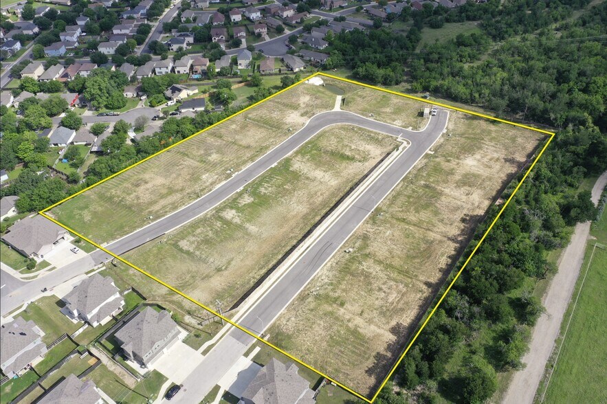 More Photos Of 2321 Southwestern Blvd, Georgetown Land For Sale