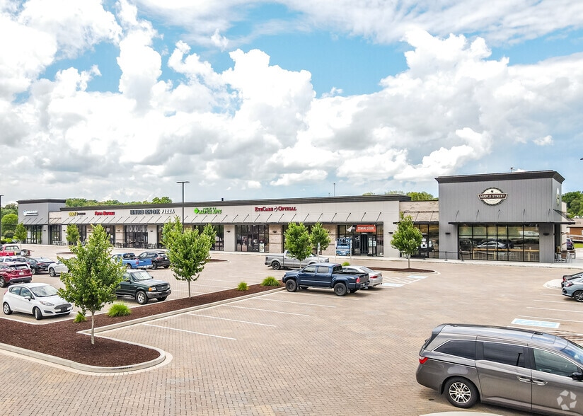 More Photos Of 10821-10852 Hardin Valley Rd, Knoxville General Retail For Lease