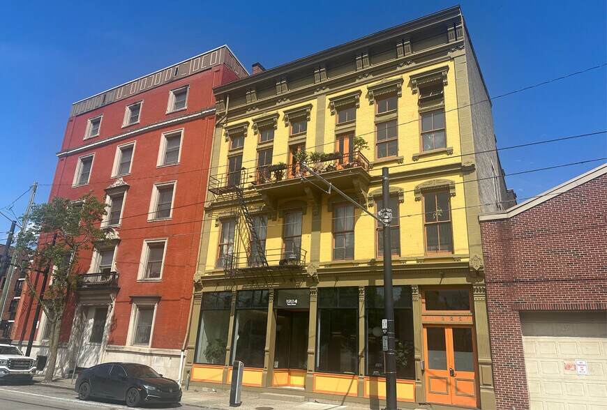 Primary Photo Of 1224 Race St, Cincinnati Apartments For Lease