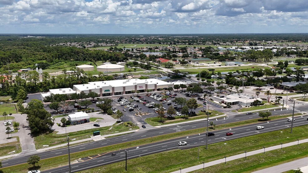 More Photos Of 14251-14295 Tamiami Trl, North Port General Retail For Lease