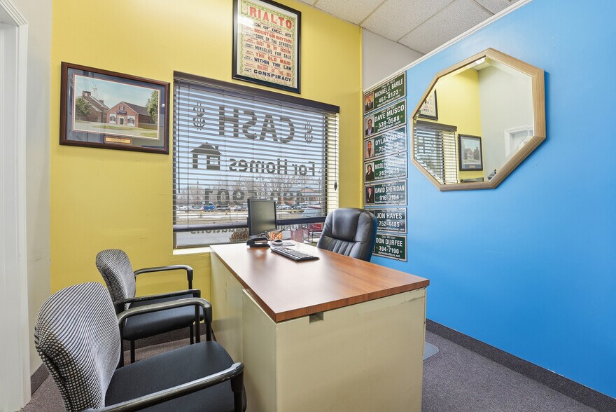 More Photos Of 246-250 Main St, Windsor Locks Storefront Retail Office For Sale