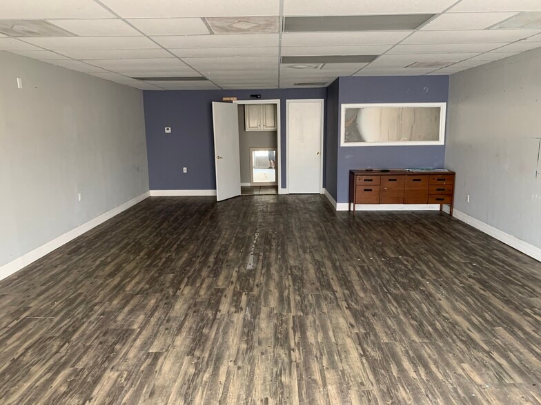 More Photos Of 4515-4527 Del Prado Blvd S, Cape Coral Freestanding For Lease