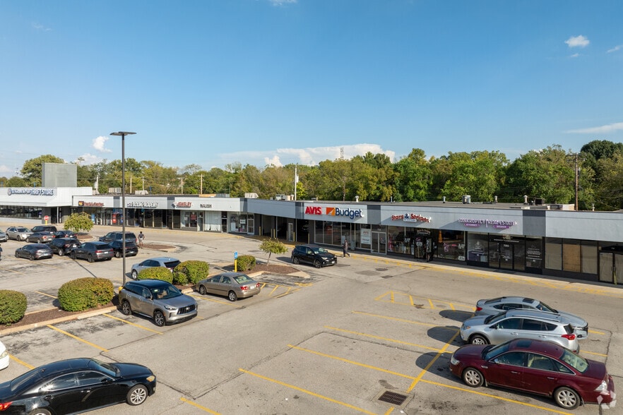 More Photos Of 492-790 N Us Highway 67, Florissant Storefront For Lease