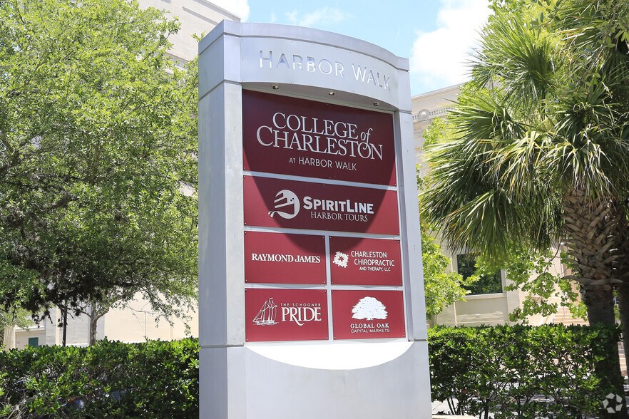 More Photos Of 360 Concord St, Charleston Office For Lease