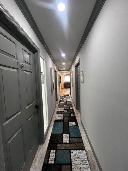More Photos Of 333 17th St, Vero Beach Coworking Space
