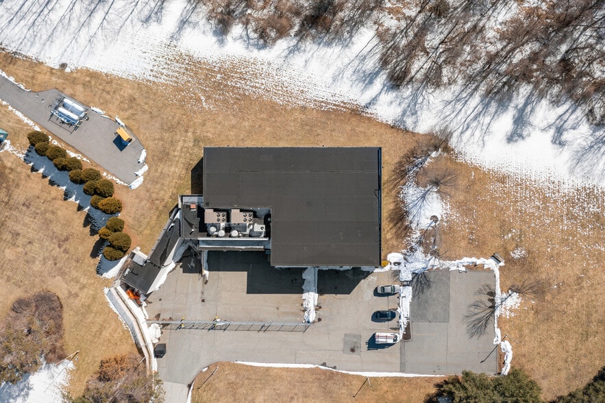 More Photos Of 24 Snake Hill Rd, North Scituate Manufacturing For Lease
