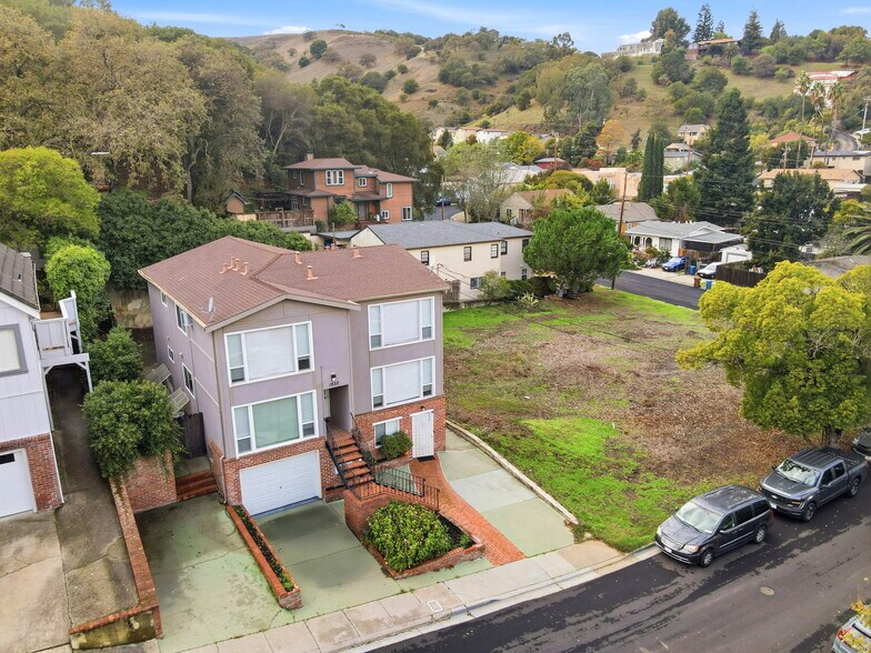 More Photos Of 1830 Richardson St, Martinez Apartments For Sale