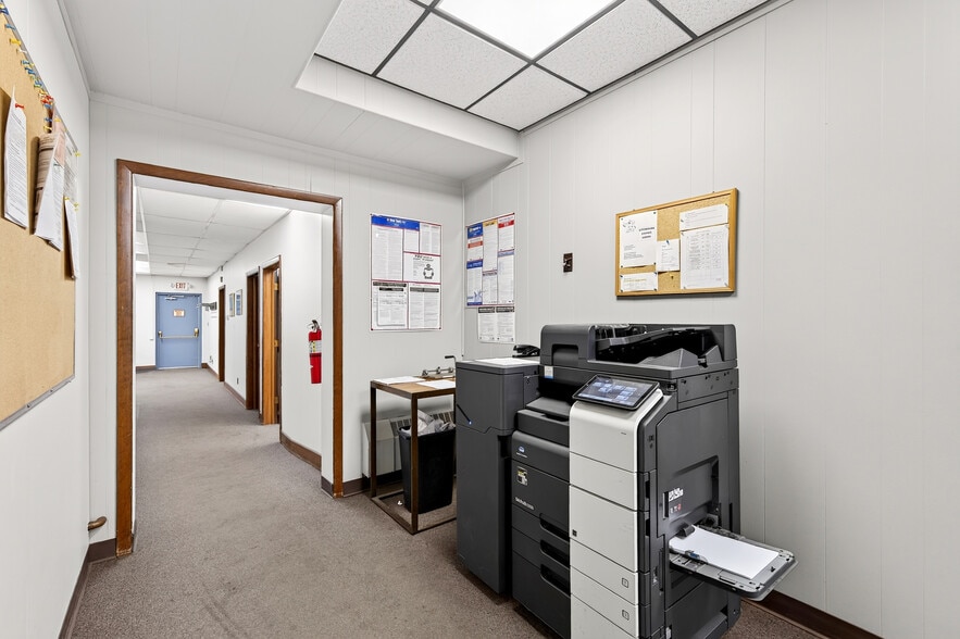 More Photos Of 7 Hackett Dr, Tonawanda Industrial For Sale