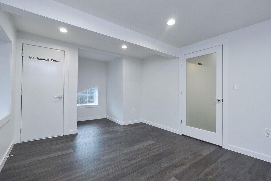 More Photos Of 457 Rt-79, Morganville Office For Lease