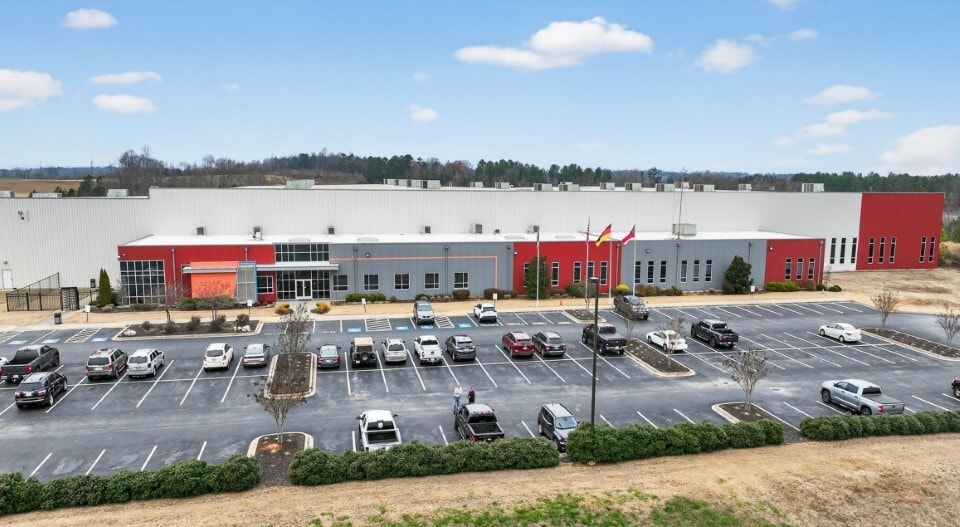 Primary Photo Of 325 Hammerstone Dr, Toccoa Industrial For Sale