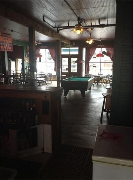 More Photos Of 222 Comanche St, Kiowa Freestanding For Sale