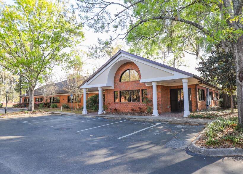 More Photos Of 3811 NW 40th Ter, Gainesville Office For Lease