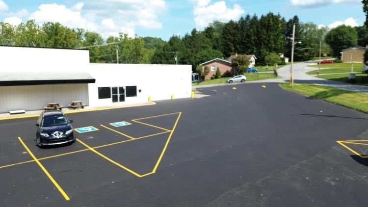 More Photos Of 149-175 E Cove Ave, Wheeling Storefront For Lease