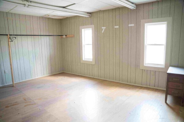 More Photos Of 110 1st Ave SE, Winchester Storefront Retail Office For Sale