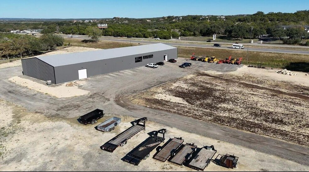 More Photos Of 6301 Us Highway 281 N, Spring Branch Light Distribution For Lease