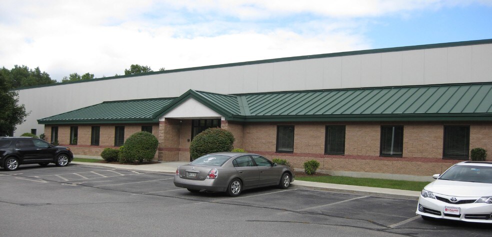 More Photos Of 27 Production Dr, Dover Distribution For Lease