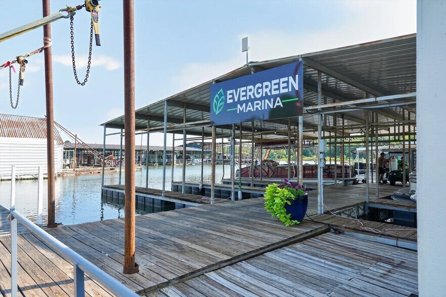 More Photos Of 113 E Bk 800 Rd, Stigler Marina For Sale